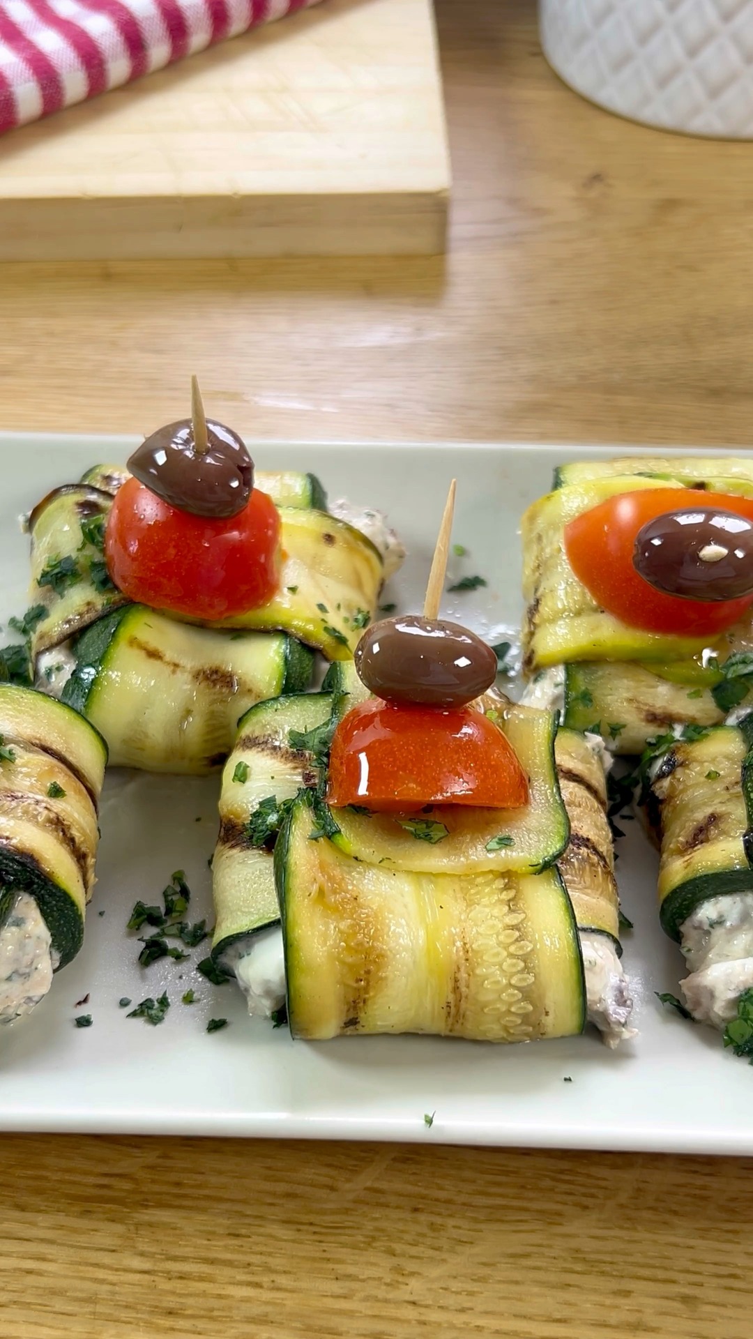 Fagottini di zucchine ripieni | Il caldo sapore del sud di Fernanda ...