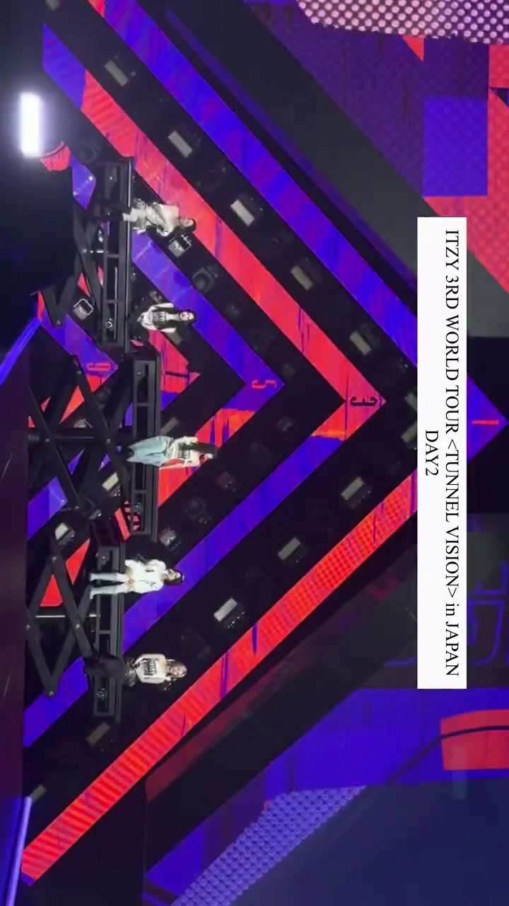 ITZY JAPAN (@JYPEITZYJPOFFICIAL) • Facebook