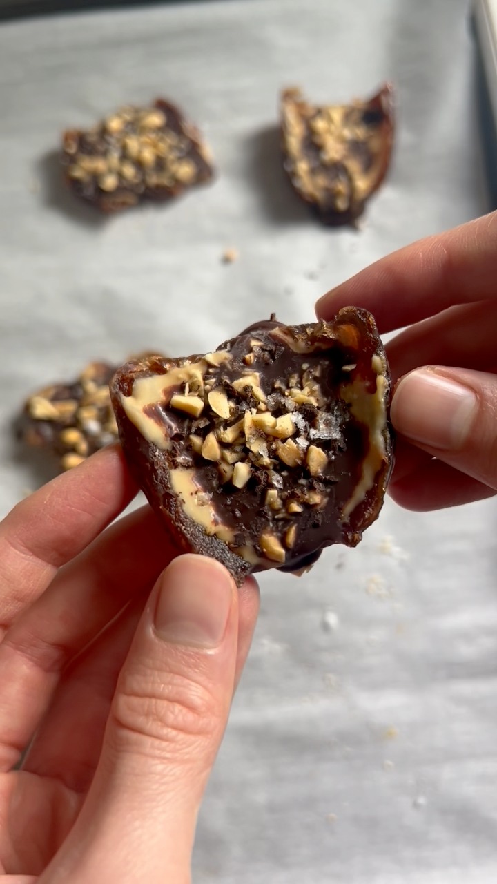 5 ingredient smashed date snickers! They’re a cross between date bark ...