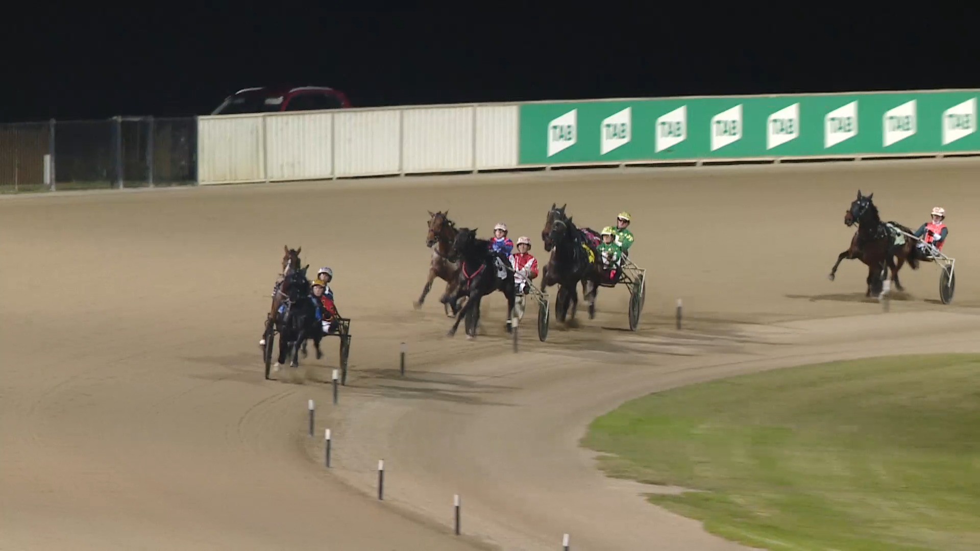 🏆 What a win! What a race! Susan Is Her Name stamps her authority ...