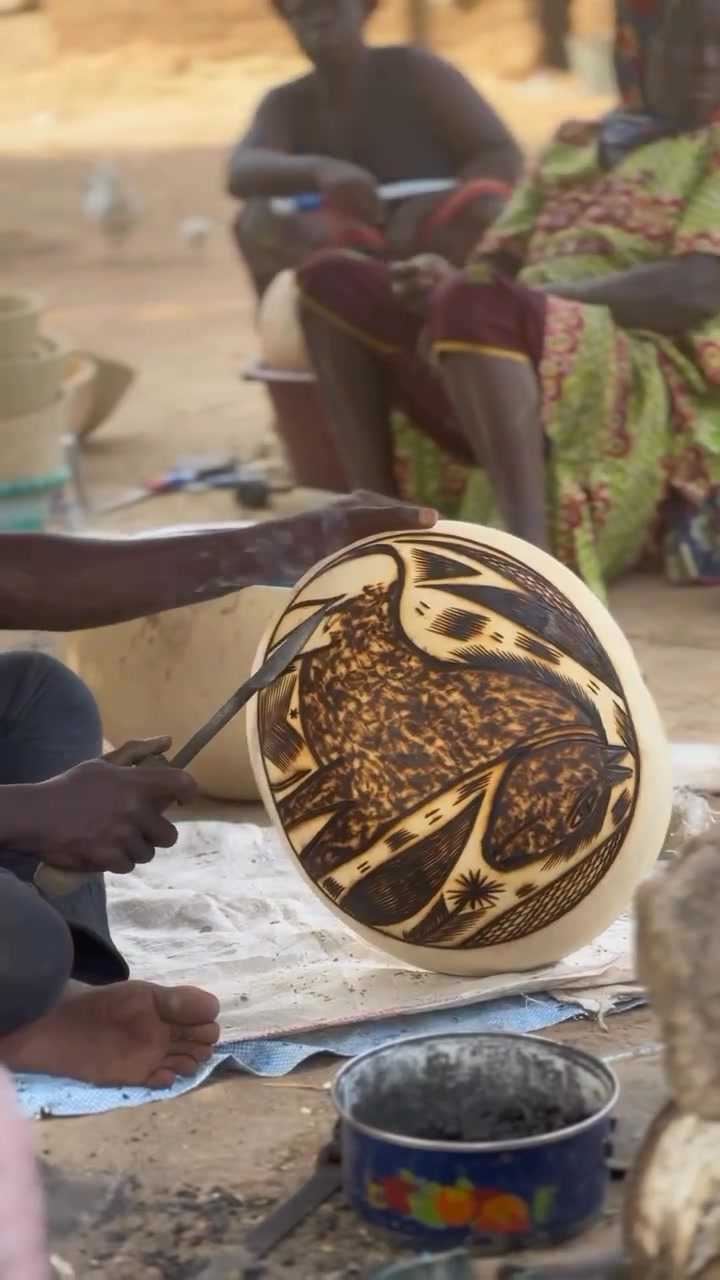Traditional Calabash Decoration 🇲🇱 Calabash decoration is an ancient ...