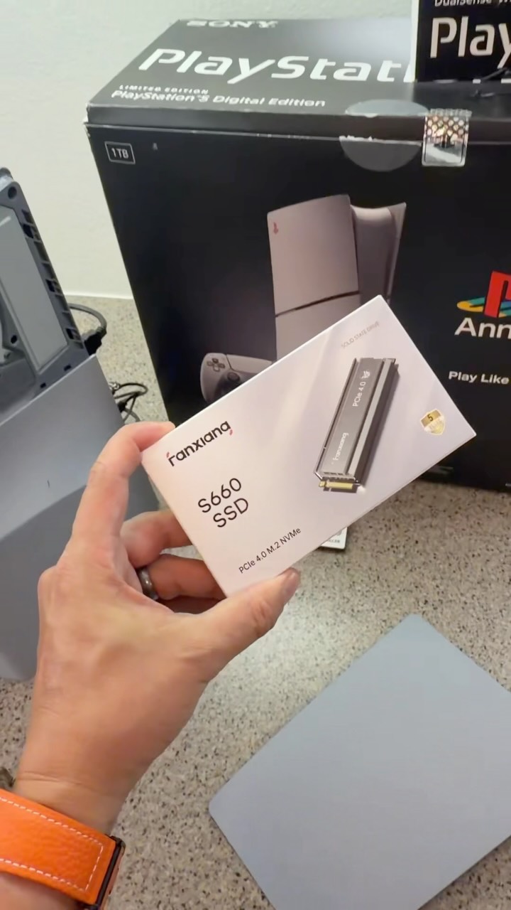 This is one of the best SSDs you can get now! It's the