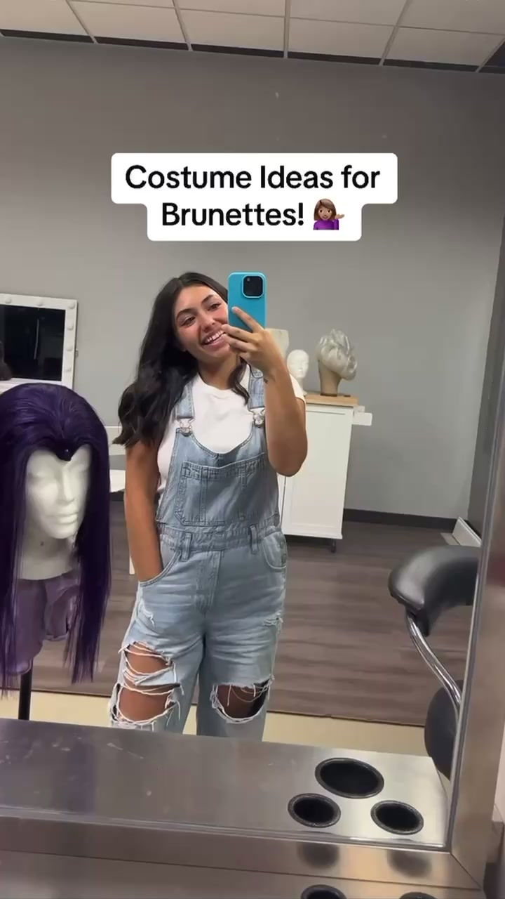 Here are some costume ideas for all you brown haired girlies!! 💁 , #brownhair #brunettegirl #halloweencostumes2023 #halloweencostumesbrunette | HalloweenCostumes.com