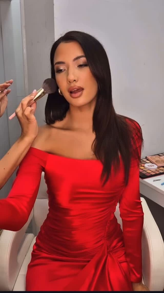 My beautiful bride!! Fixing makeup mid process - tips and tricks I’ve ...