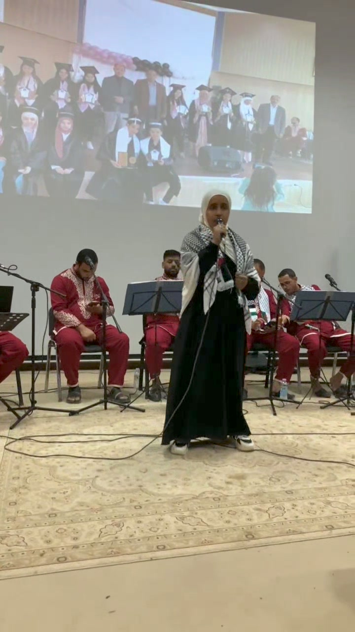 قصيدة ***أنا اسمي فلسطين*** اسمي فلسطين 🇵🇸 مخلوقة من طين لكن حجارتي من ...