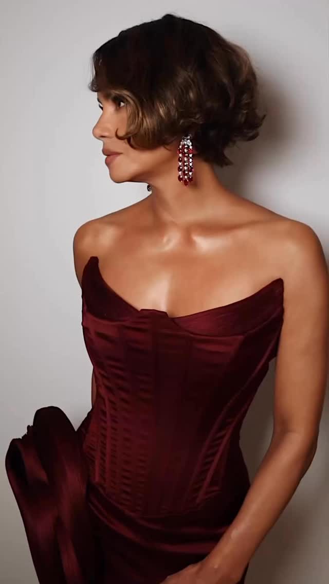 halle berry burgundy dress you look gorgeous at the Cannes Film Festival. The with Bob was perfect. Thoughts? open back hoco dresses Size:Junior (3 to 12 years old) CollBlackSuits Berry cannes film festival