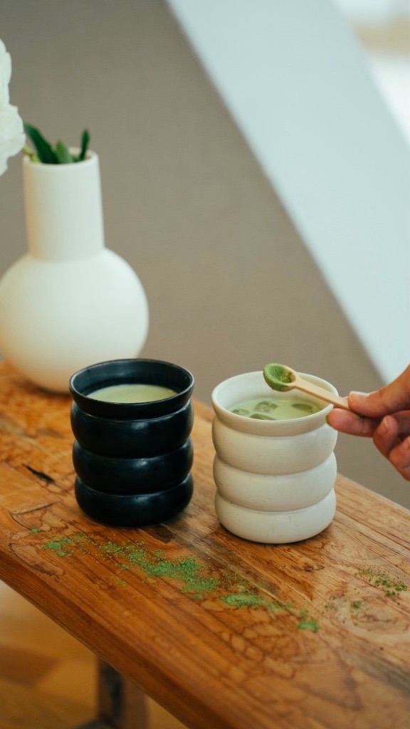 NEW IN: SINTRA BUBBLE BECHER ✨, Perfekt für dein kleines Morgenritual: Egal ob ein frischer Matcha, ein aromatischer Kaffee oder ein würziger Tee