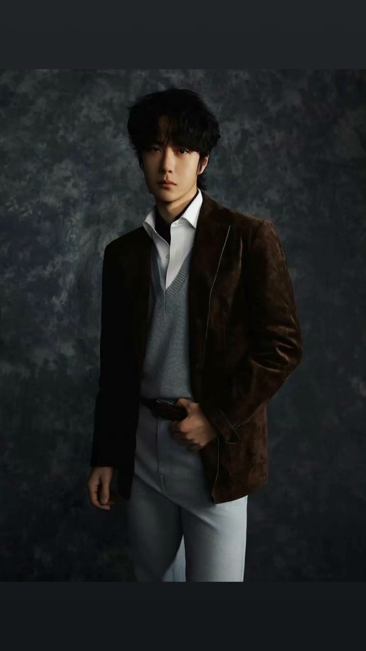 Wang Yibo王一博