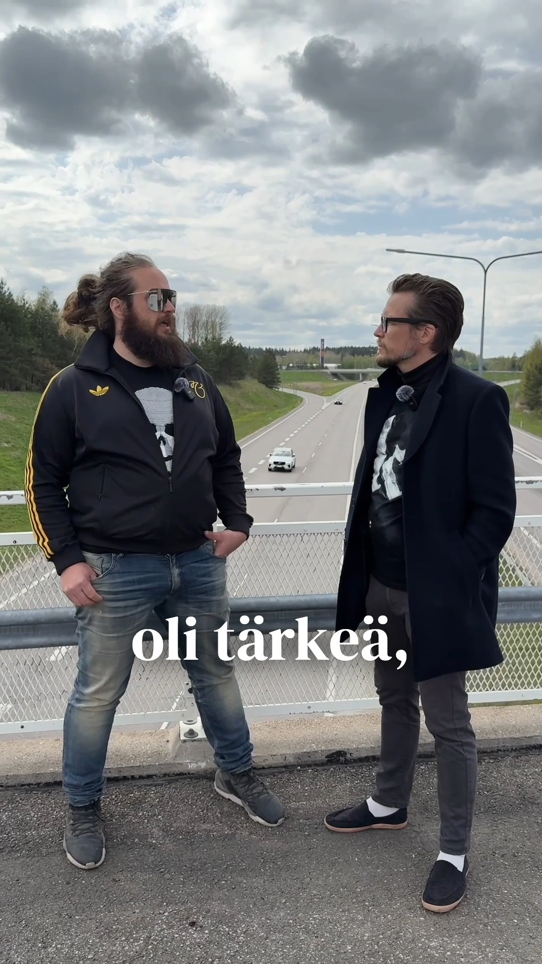 Tuomas Rautio ja Kauppakeskus Mansikkapaikka. Rakkaudesta lajiin ...