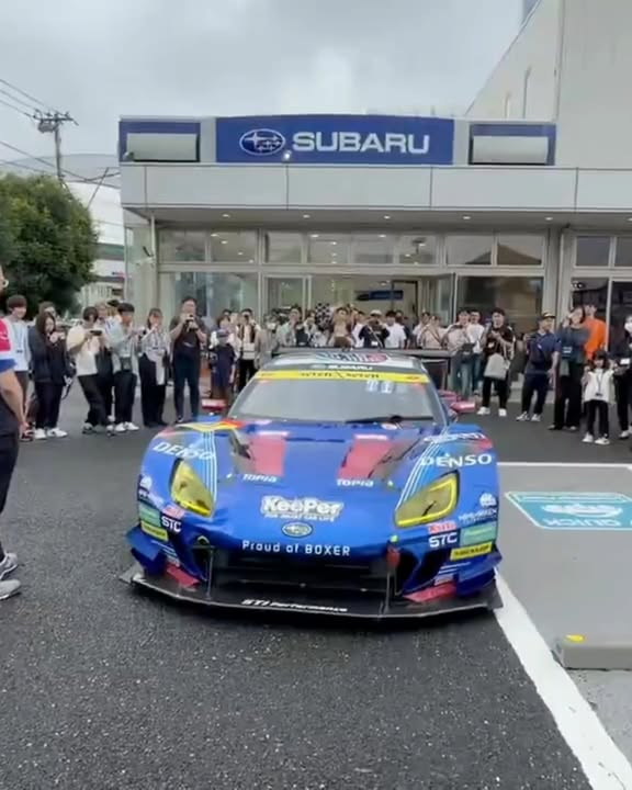 Listen to that EG33 sing! Takuto Iguchi and the No.61 Subaru BRZ