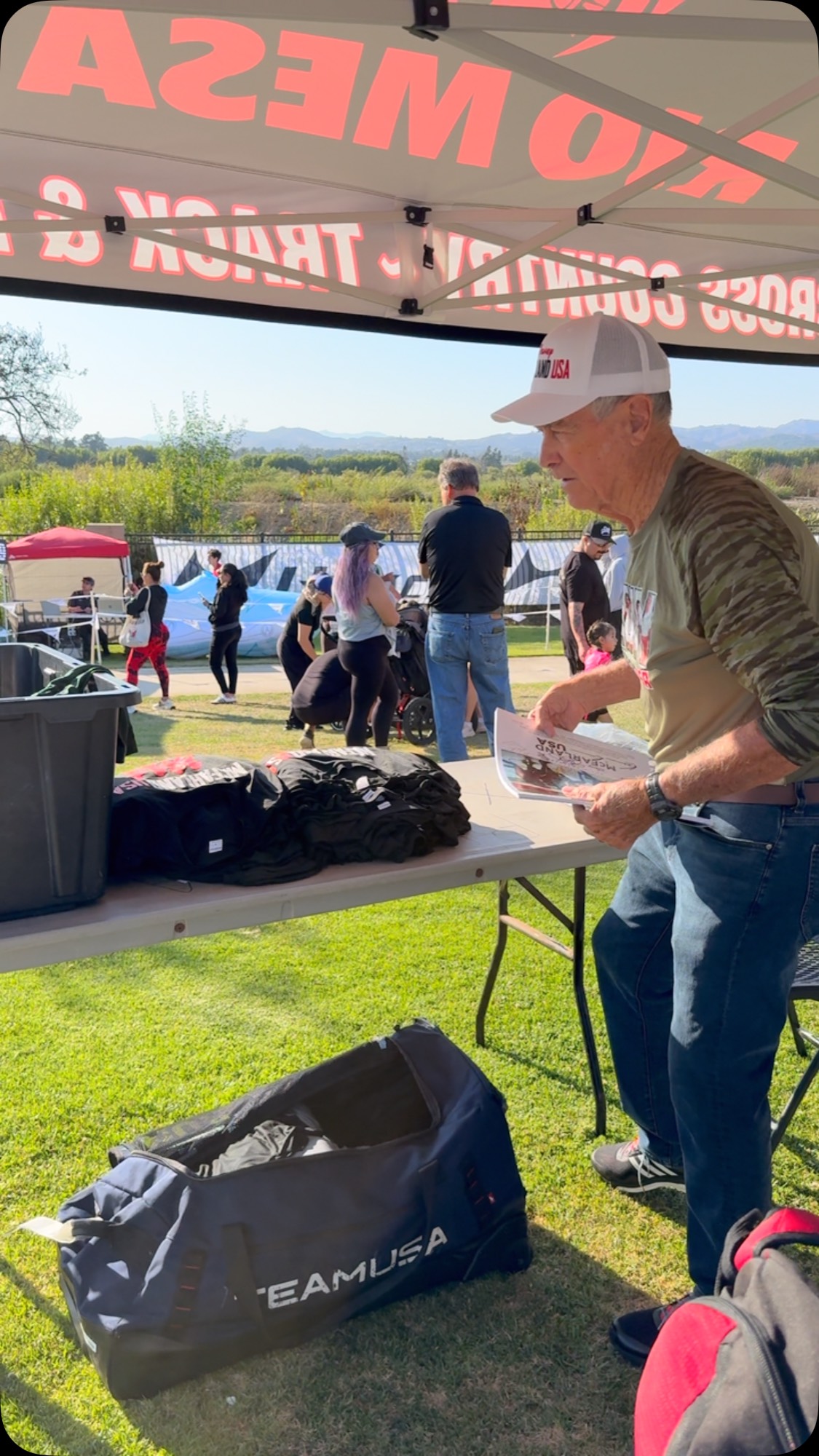 Mr. White making a surprise appearance at the Riverpark 5k Summer ...