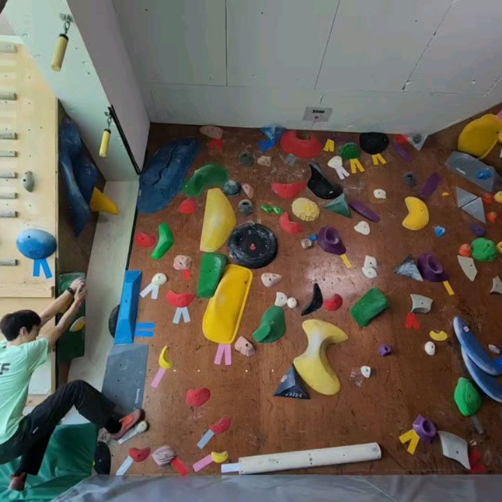볼더박스-BoulderBox Climb | Hwaseong