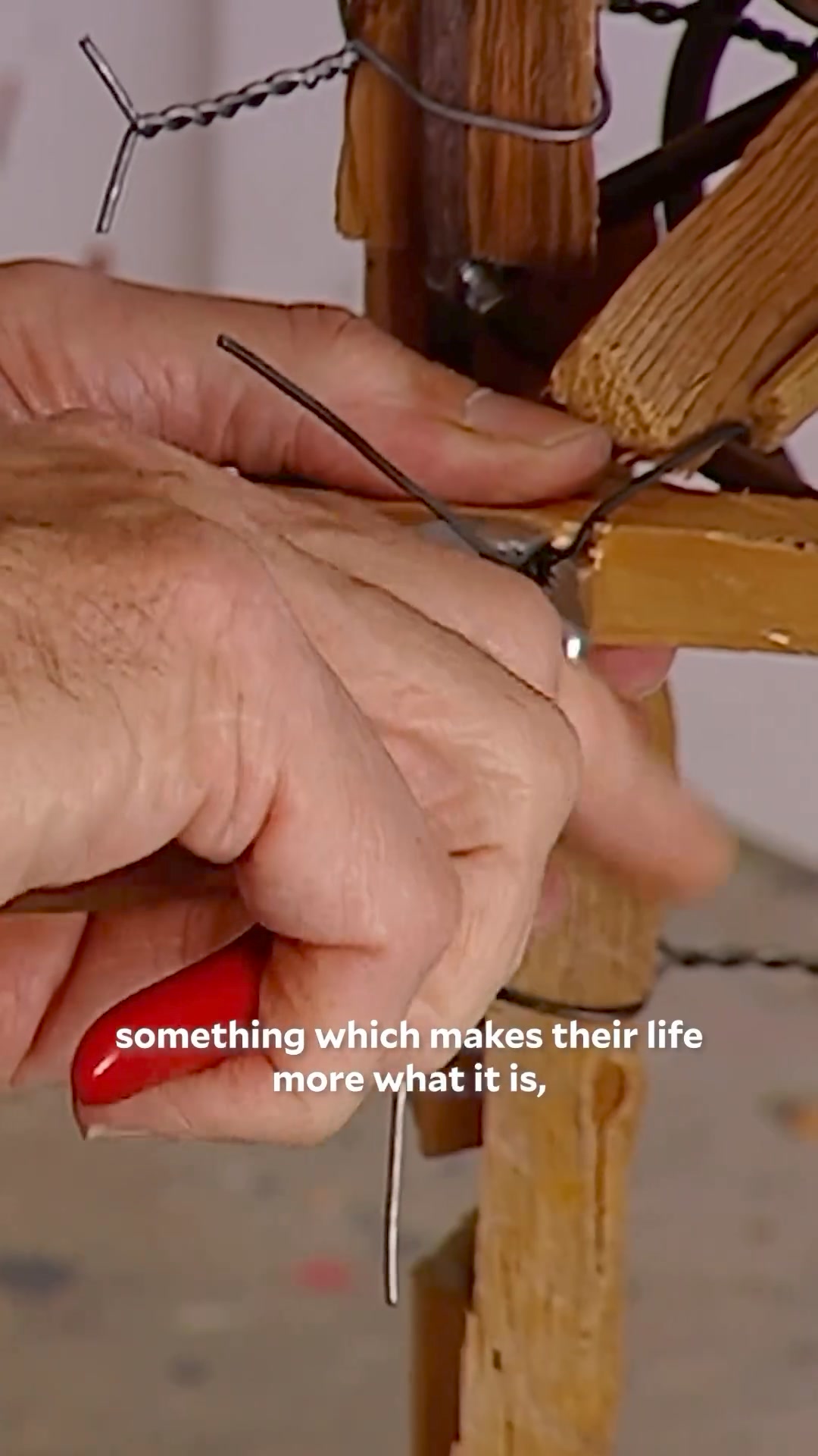 CLIP | Richard Tuttle finds the essential clue | Art21