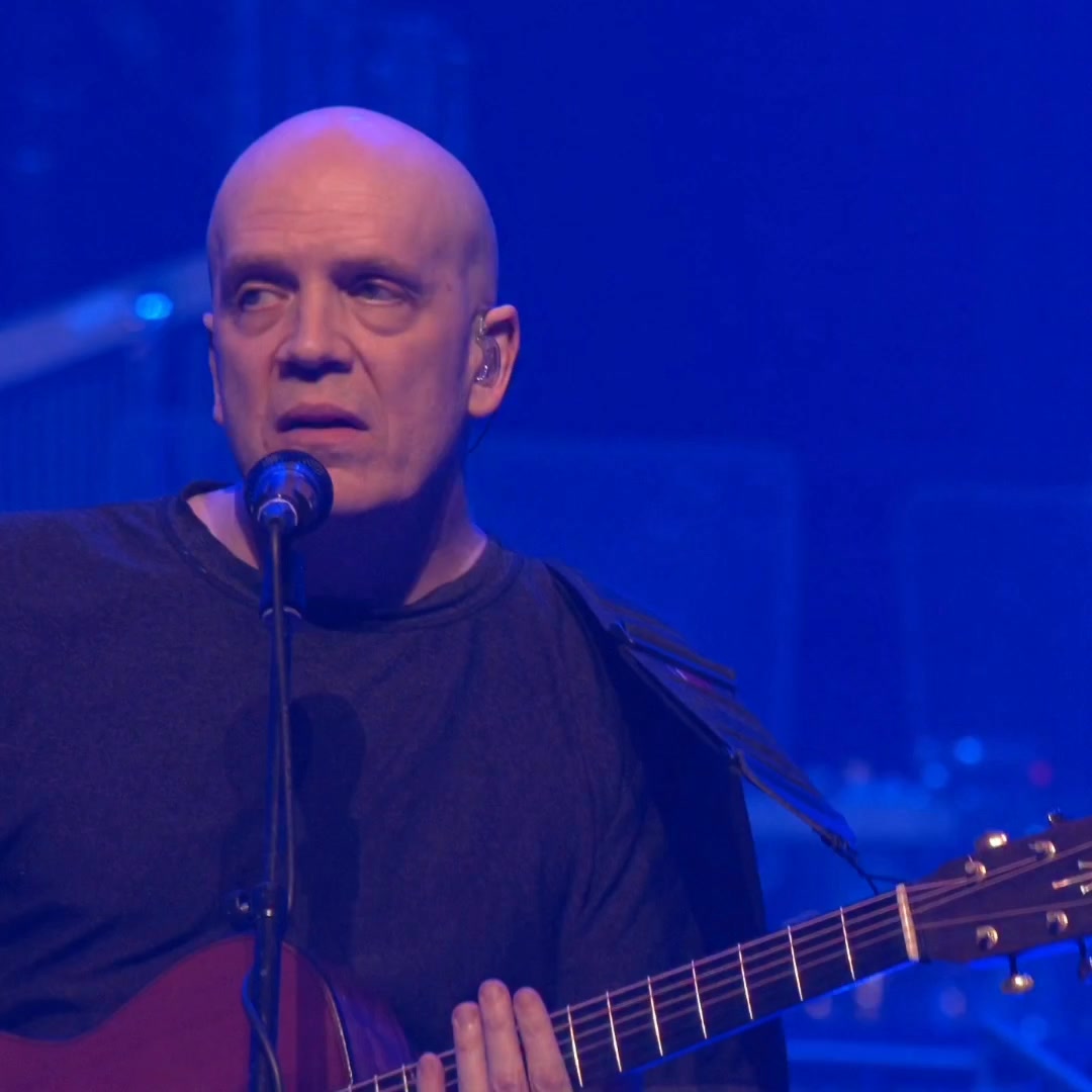 Tickets for the Metamorphosis Solo Tour 2026 are flying! Just Dev