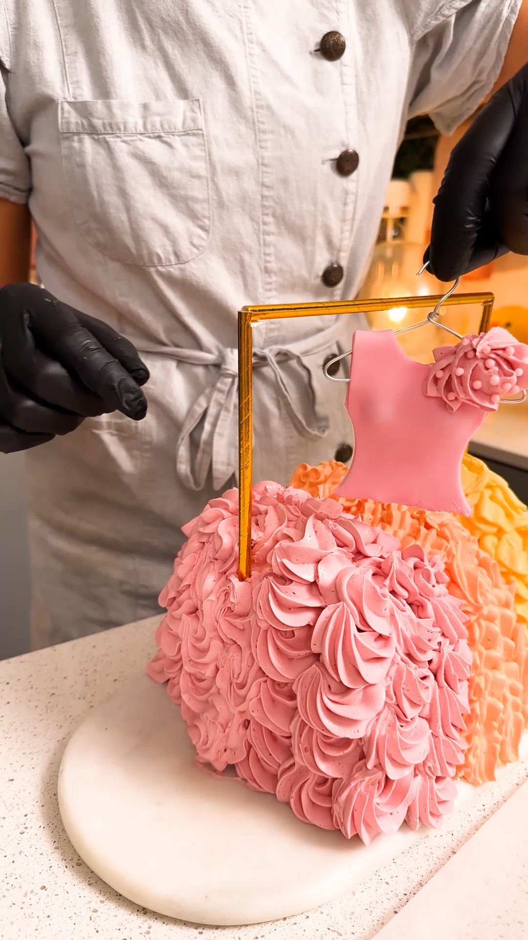 cake dress design Dresses On Hangers Cake! Enjoy a taste of haute couture with every bite of this dessert 🍰👗 | Chefclub GruB our Young Lady in Age:5-6 years Baby closet_145344 Luxury White Long Mermaid