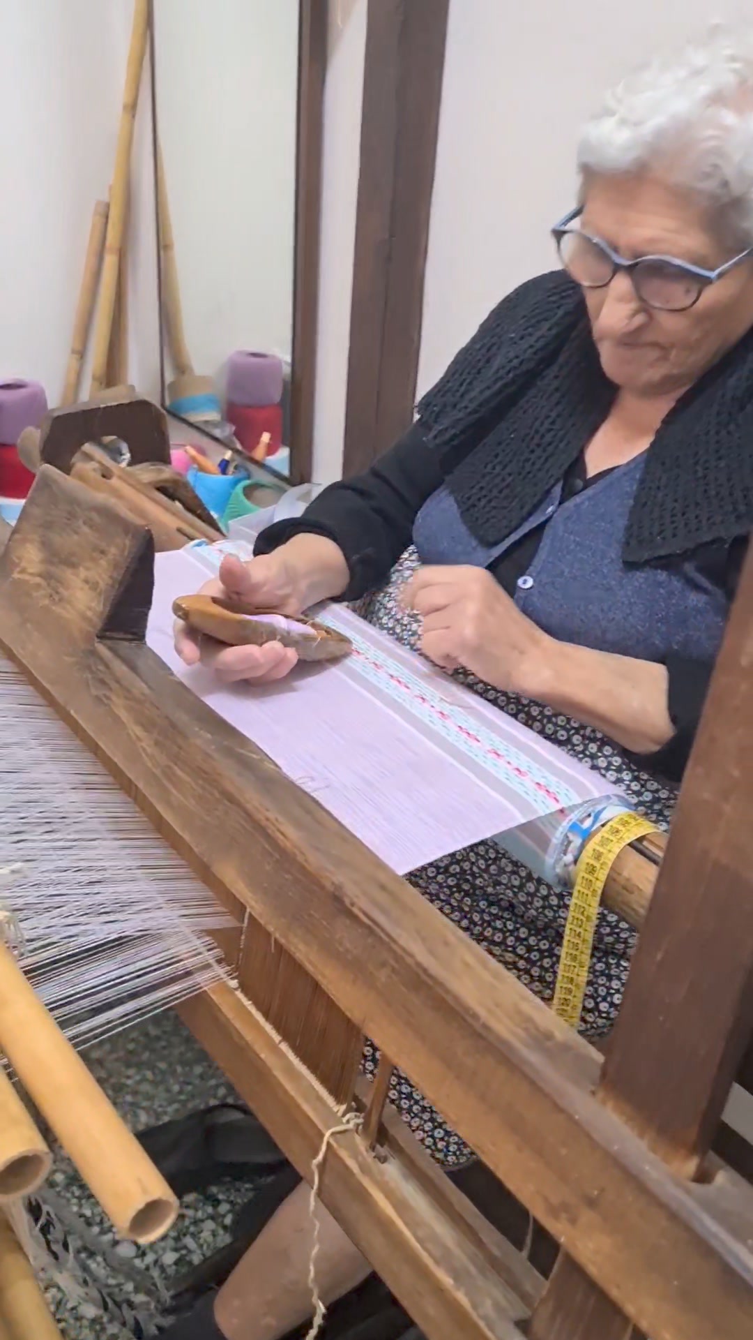 A maistra i tilaru - La maestra del telaio Oggi scopriamo l'arte antica ...