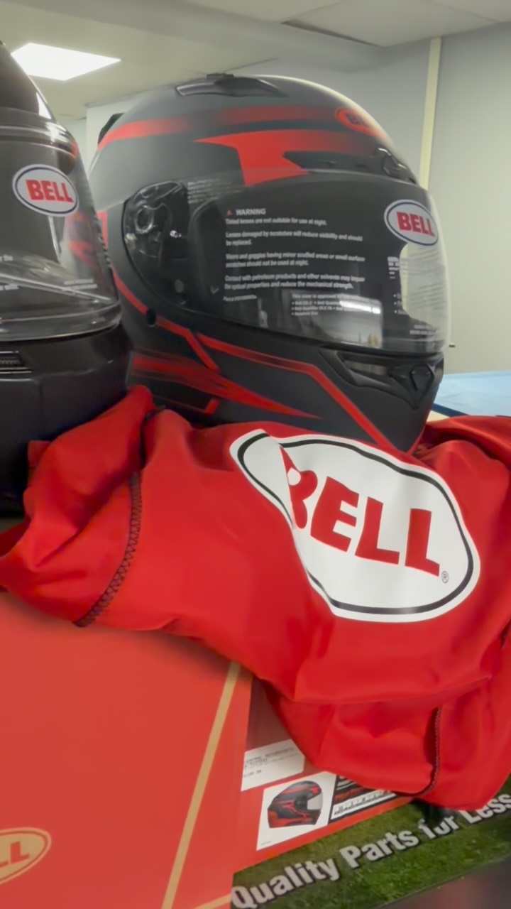 bell 40 helmet MAG SPORT Open Face Motorsport Racing - Snell SA2025, Snell SA2025 | White The 4Forty is built to withstand the rigors of a trail Bell Adult 4 Forty MIPS