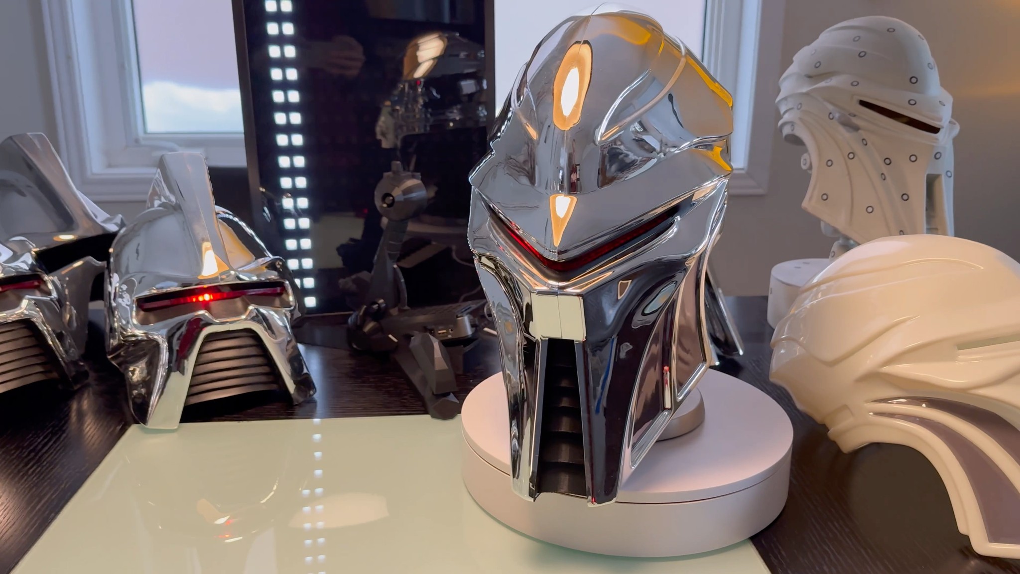 Introducing Kropserkel's Modern Cylon Helmet/Head, now showcased in ...