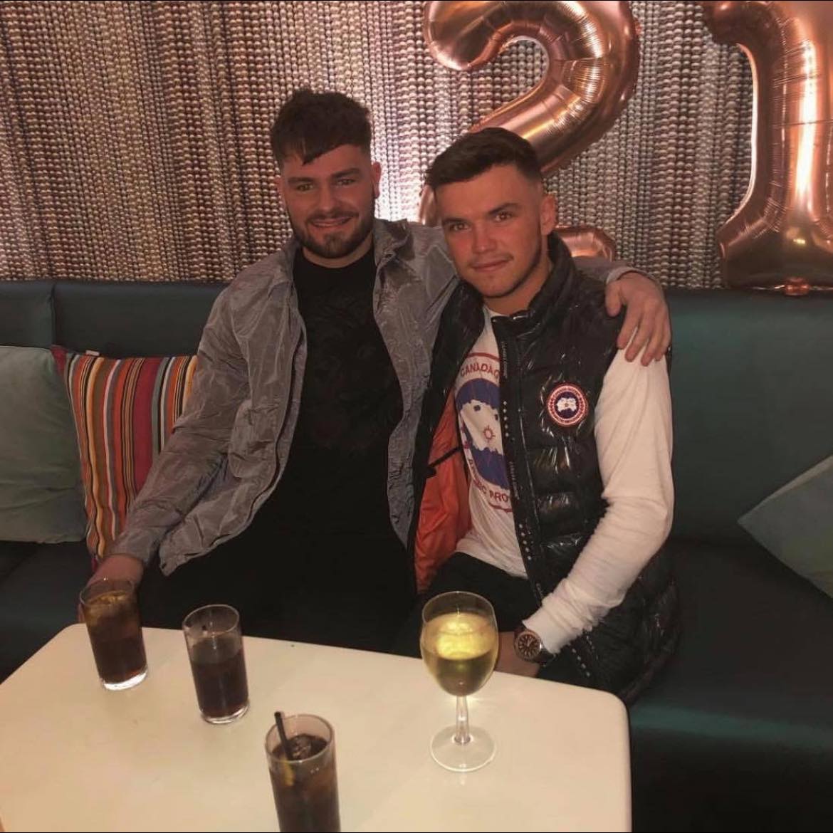 Charlie Reeves (@charlie.reeves.96) • Facebook, Connect with friends