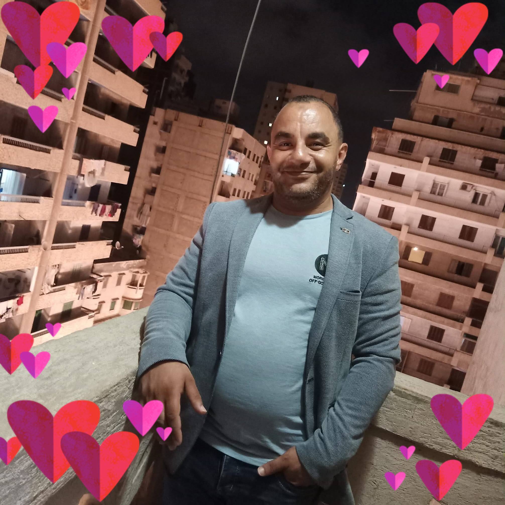 العميل اللي كان بيدفعلي 1,800$ في المشروع.. بقى يدفعلي في نفس المشروع ...