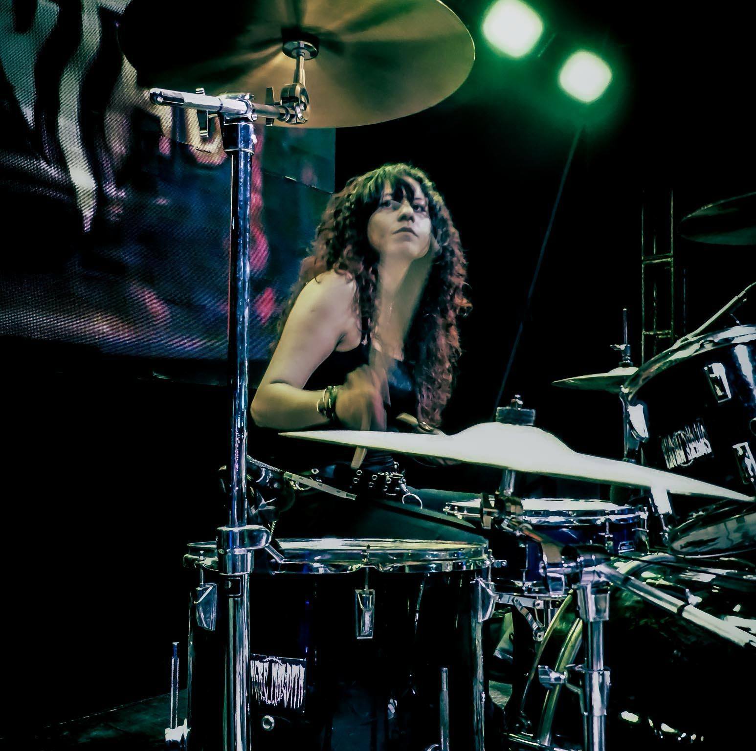 Jen R. Razo