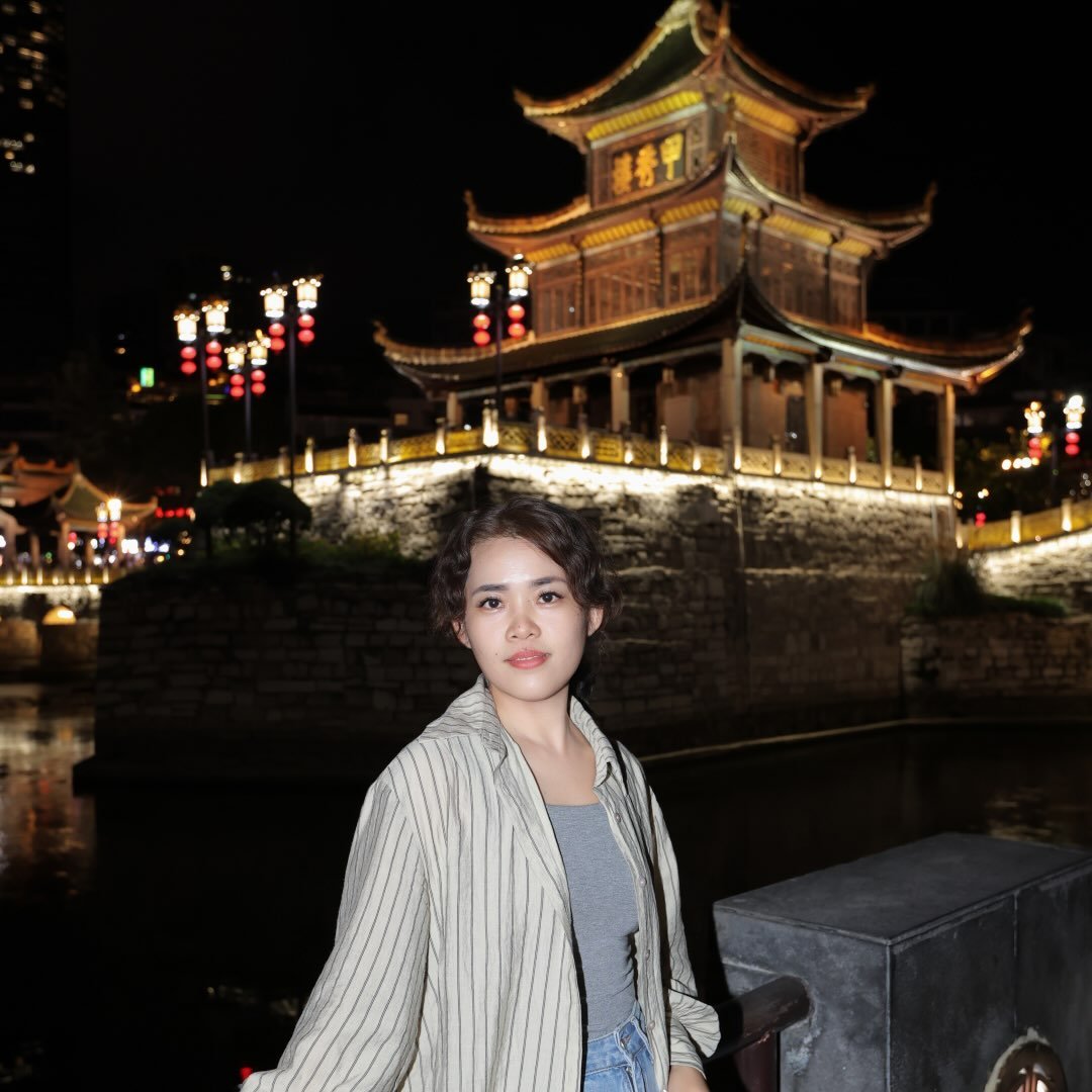 每年賣拜天公金紙時 都會很多婆婆媽媽問那個篙錢 「每次都拆斷餒！」 「這個到底怎麼拆？」 「妳直接幫我拆好～每年學完都忘記！」 今天直接拍給 ...