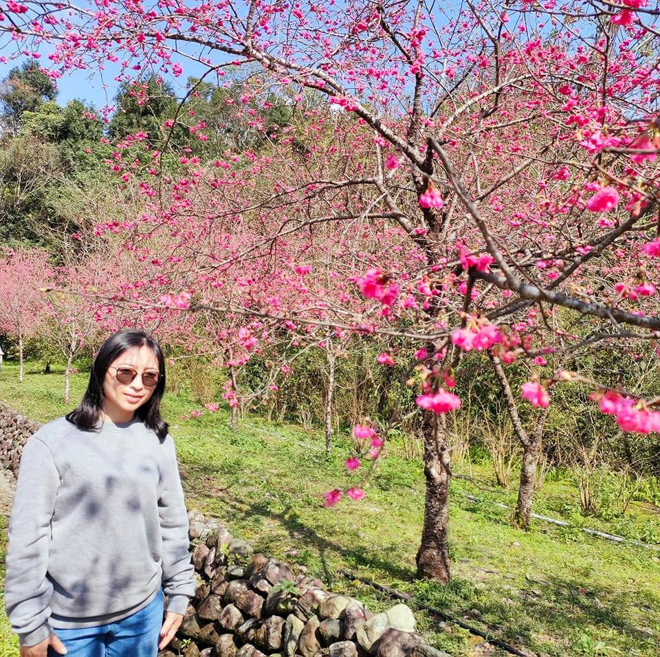 呂俐慧 - 暑假返鄉、旅遊旺季，往澎湖的班機真的一位難求。 今天搭乘往澎湖的立榮航空大飛機，下午... | Facebook