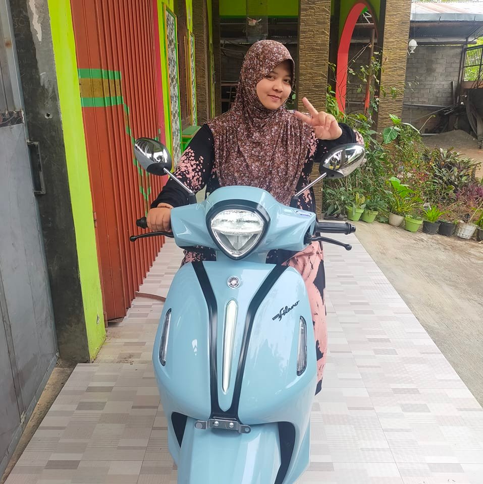 Buah anggur yang ini rasanya seperti ada rasa permen karet atau apa ...