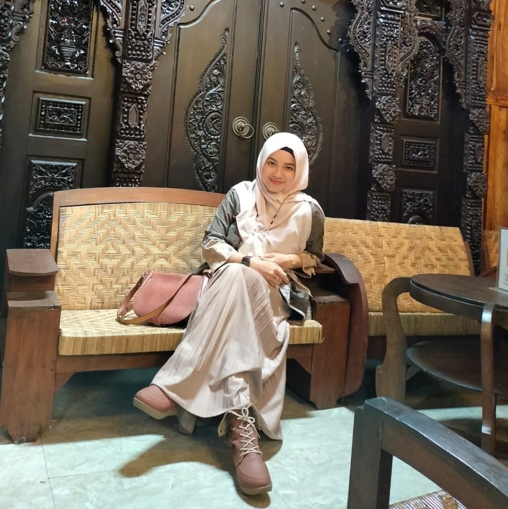 Yang takut makeup dempul dan gak mau pake bedak sama skali, ini bisa ...