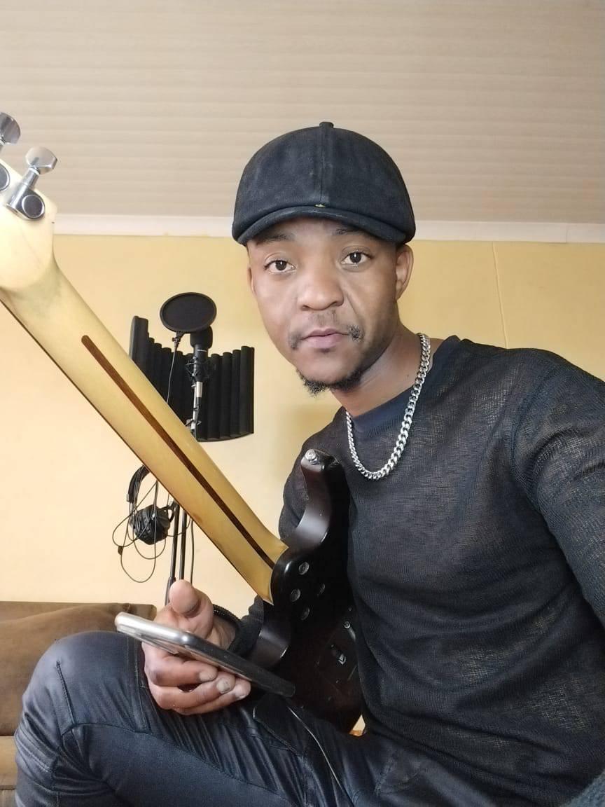 Ljay Musica