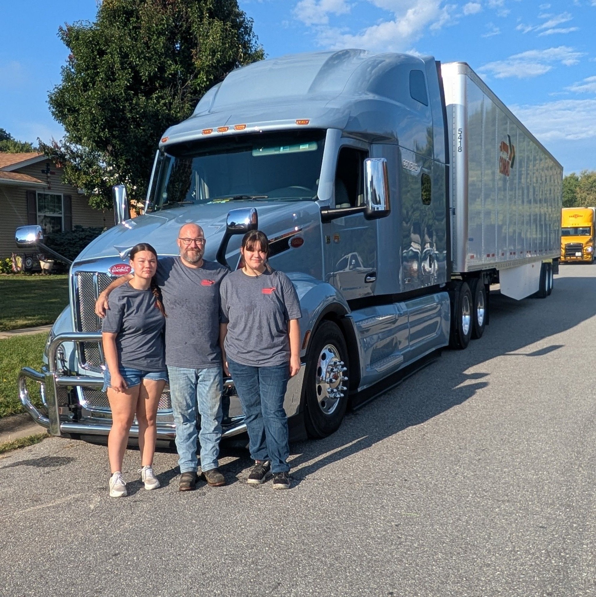 Volvo VNL Truck Repair Group | What is the issue | Facebook