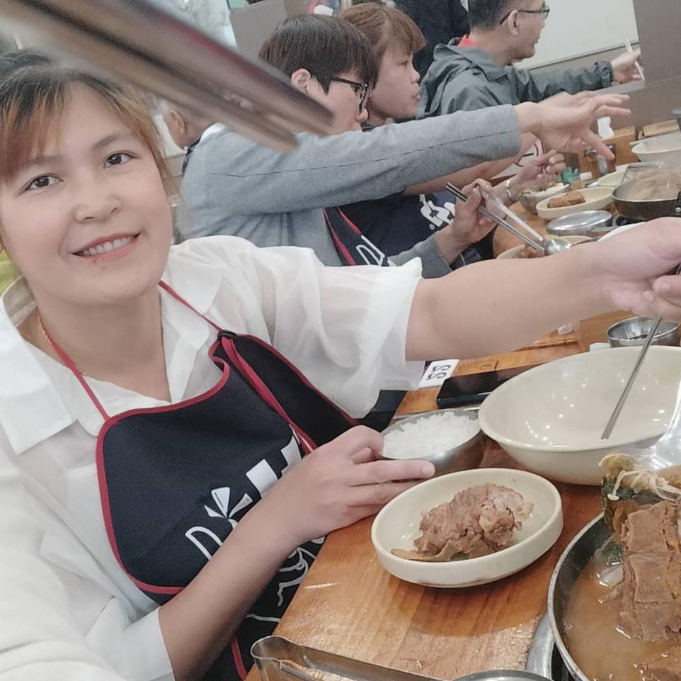 終於拿到紅本囉🥰 今天第一次坐舅舅的船出海～ 真是超棒的體驗 順便帶魚回家料理🤣 超級新鮮的啦😘 #解鎖出海趣 #南雅麵店 | 蔡舒茵