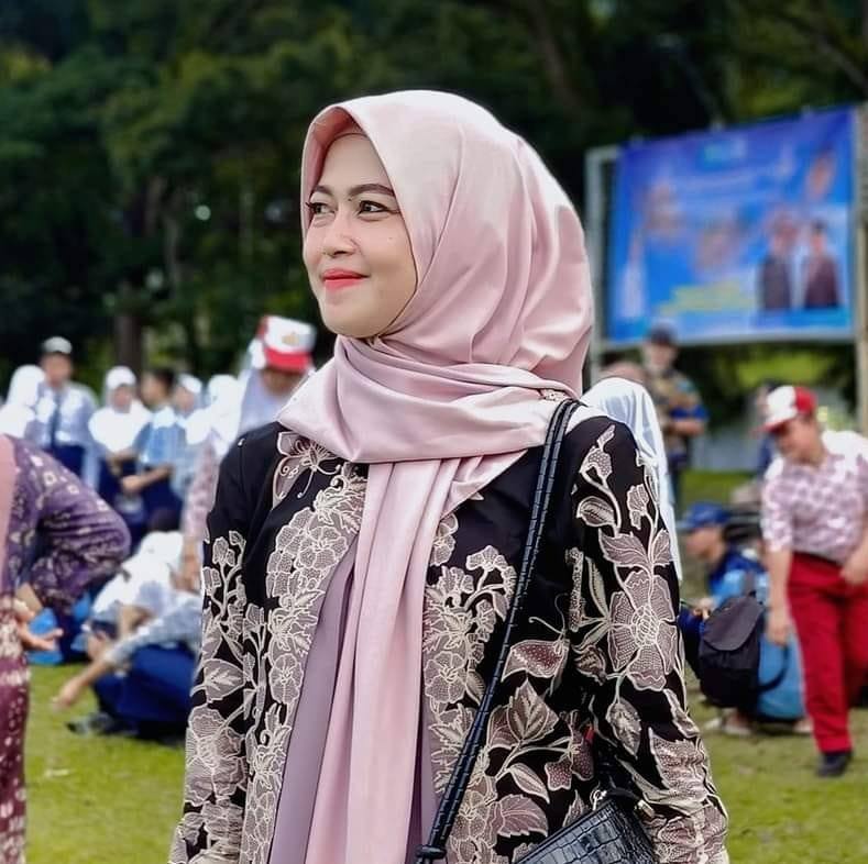 Meta Anisa