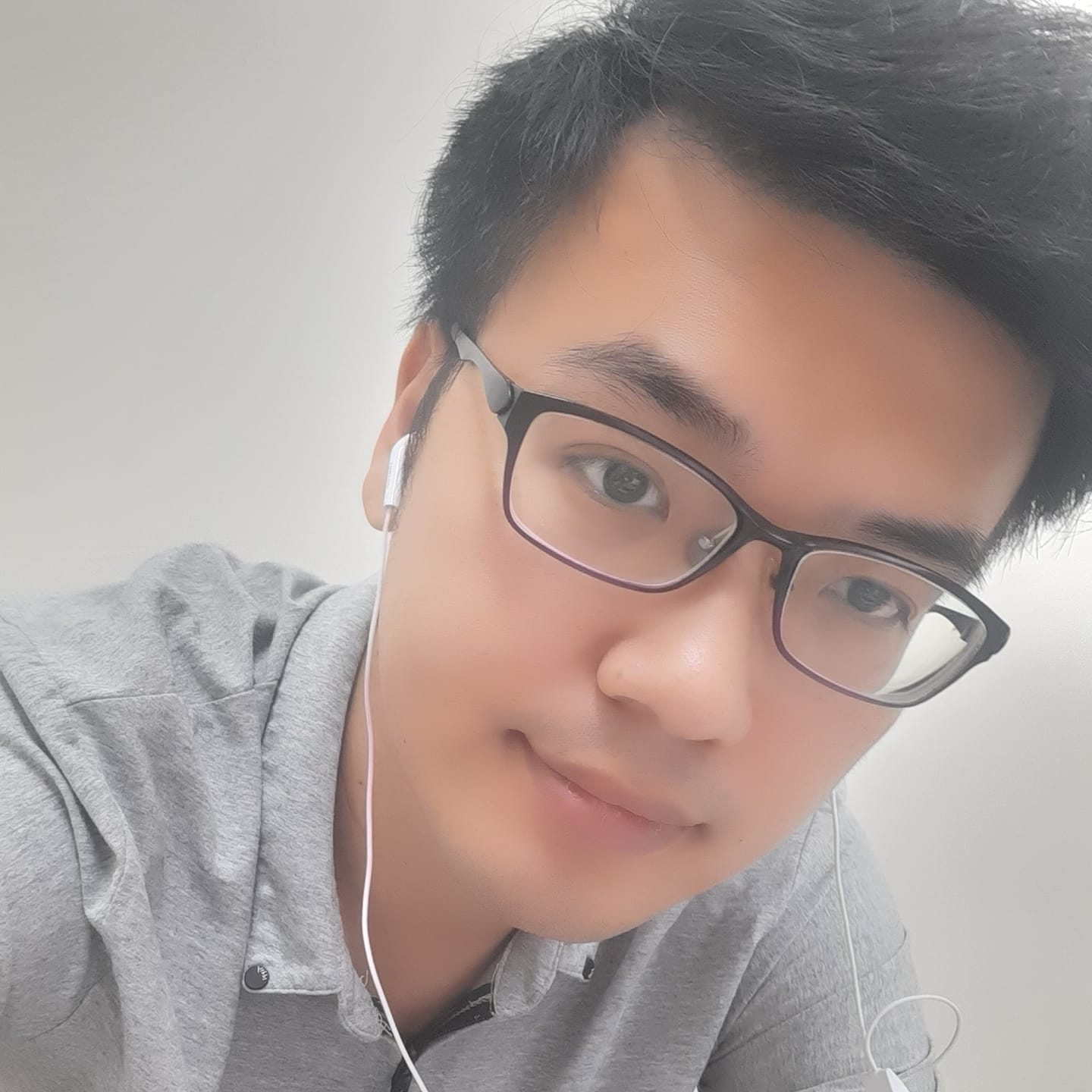 AutoCAD社團 | CAD中,紅色箭頭的位置,因為要表達斜的扶手在前方,所以要把在後的線裁斷,不要重疊、或是紅圈的位置,人物在前,那 ...