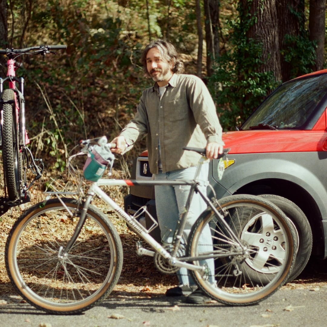 Lookig for a front rack that can work with cantilever brake system. Any ...
