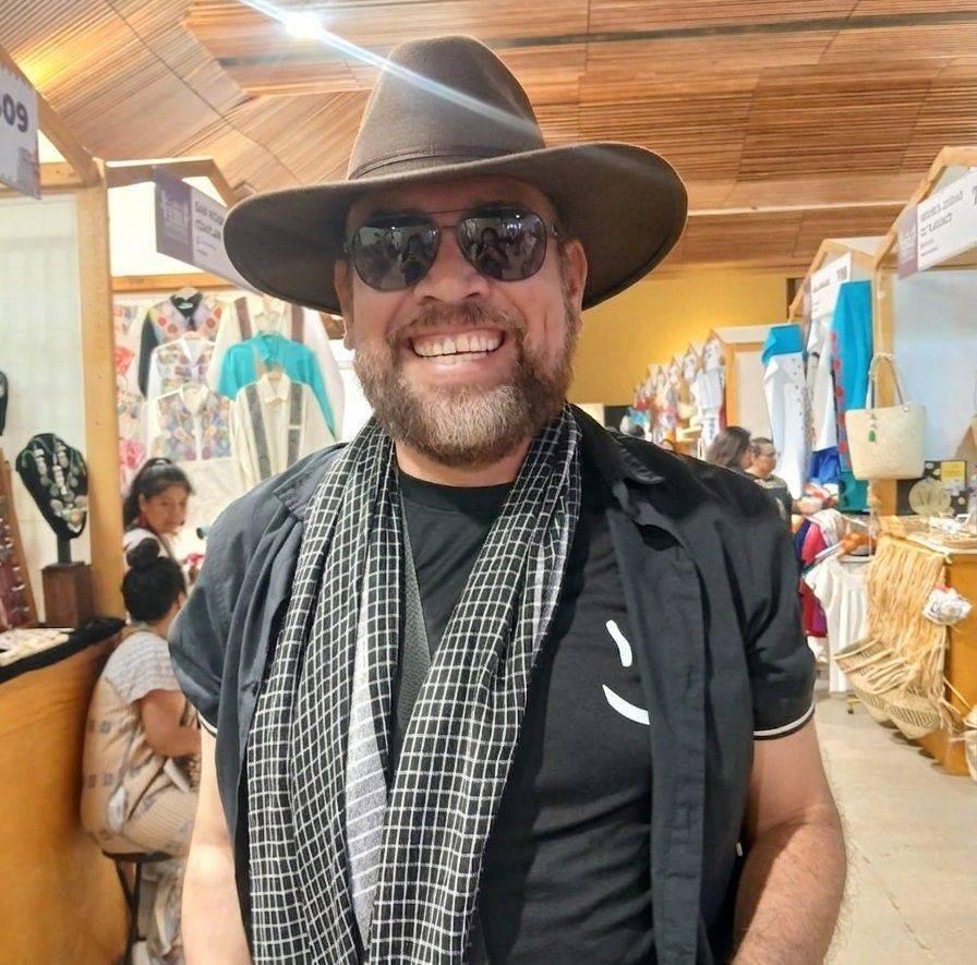 Jochy Marley - Cuando no estaba prostituida la Guelaguetza…🙂 | Facebook