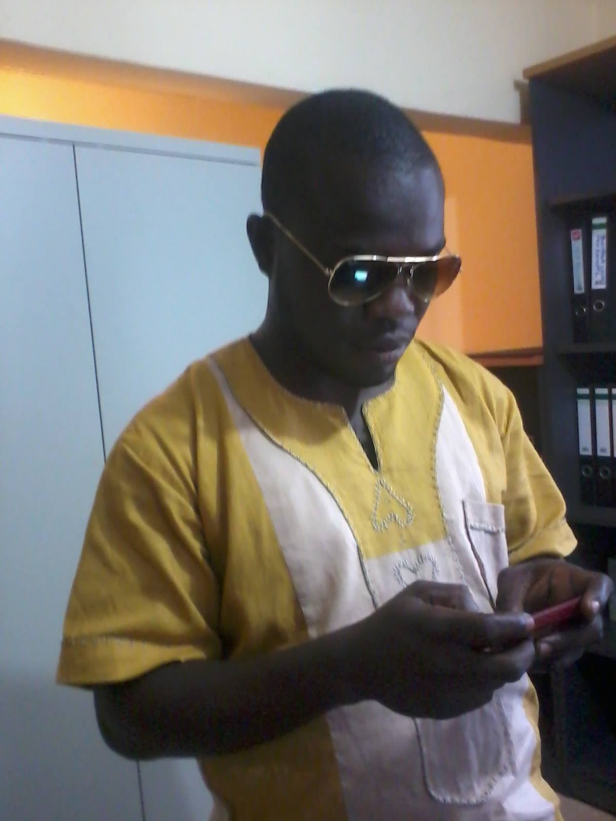Izonic De Rapper, happy and... - William Telebo Thompson | Facebook