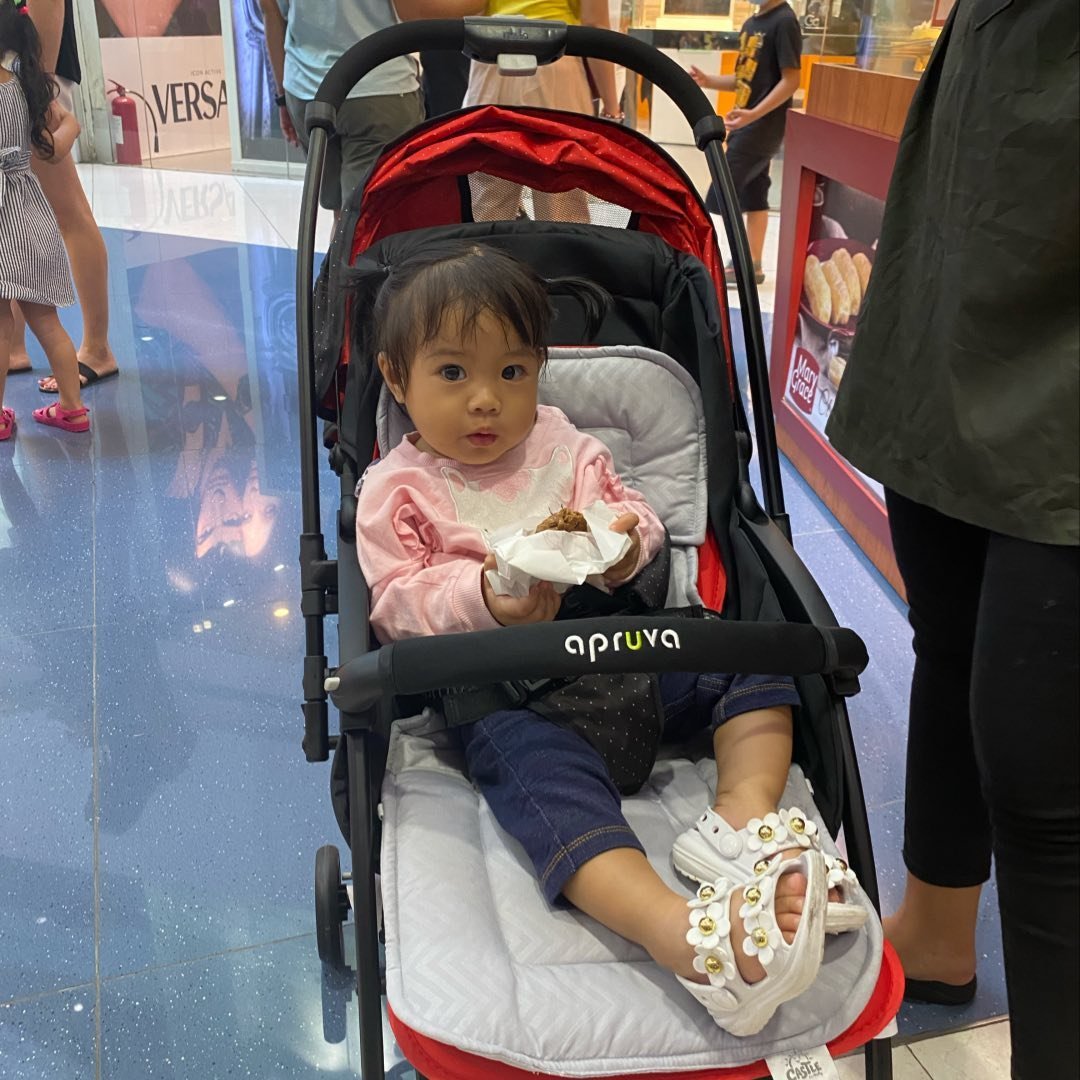 Mamu and Chaki | Alvin Esguerra