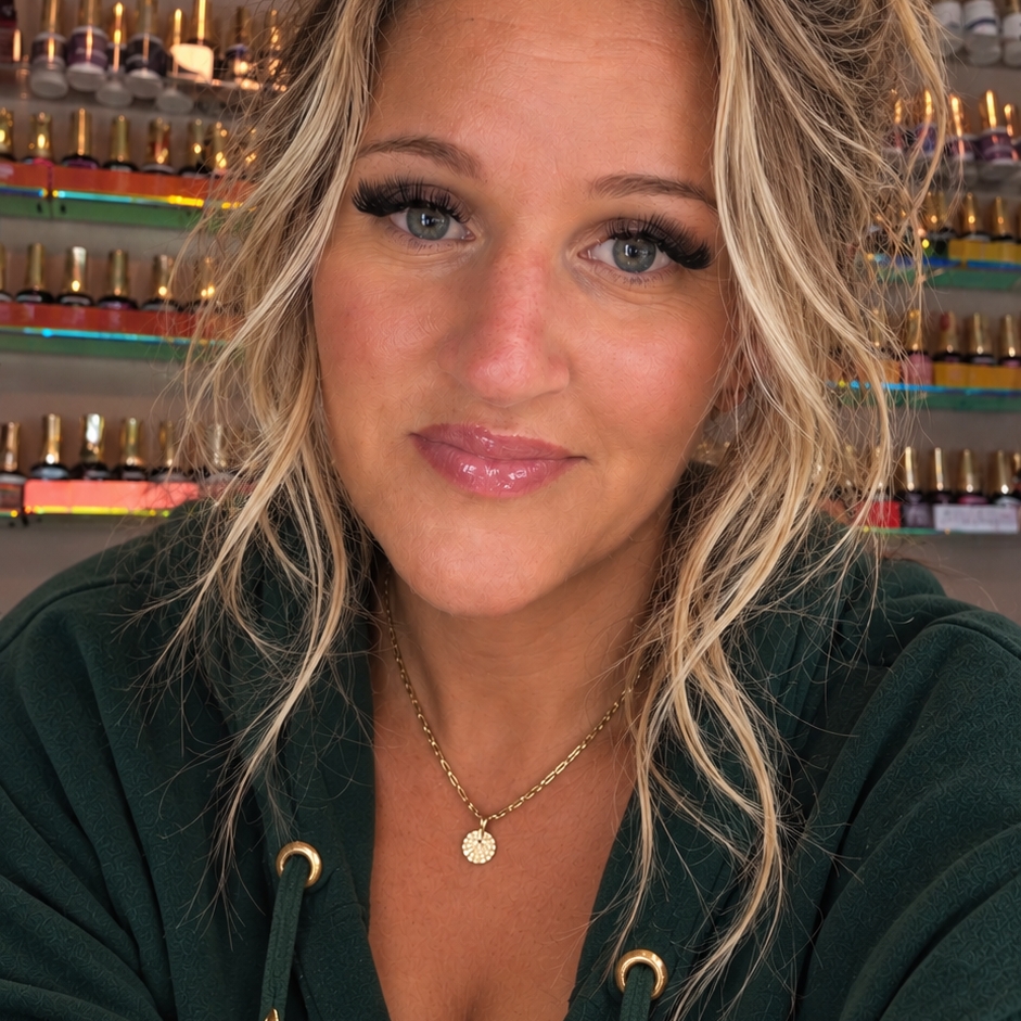 Dana Perkins - ☀️ GOOD MORNING & HAPPY FRIDAY!! ☕️😎 Well,... | Facebook