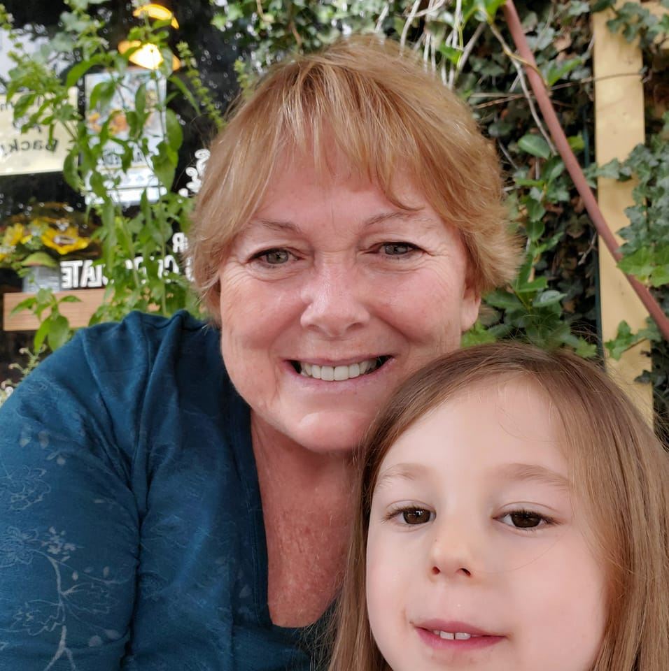 Mayco Mud Room Society | Hey potters!I'm hoping you can help with ...