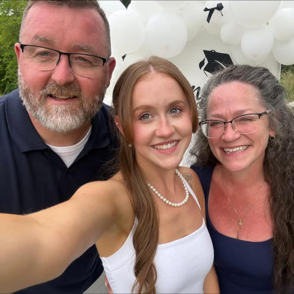 Terry Reed (@terry.reed.31) • Facebook, Connect with friends