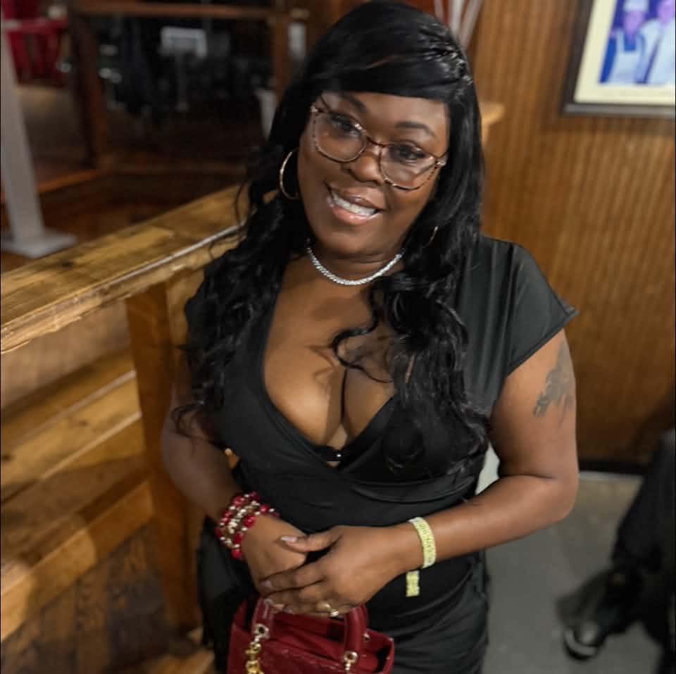 Jeneya NayNay Van