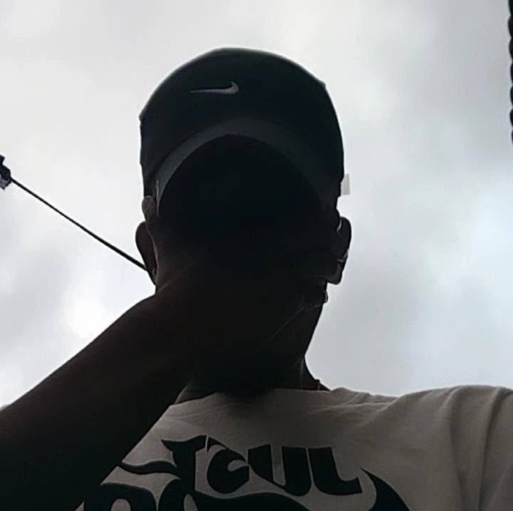 Mar dhow waxa la garayaa waqtigi awrtu q**qi jireen . Waana xiliga ...