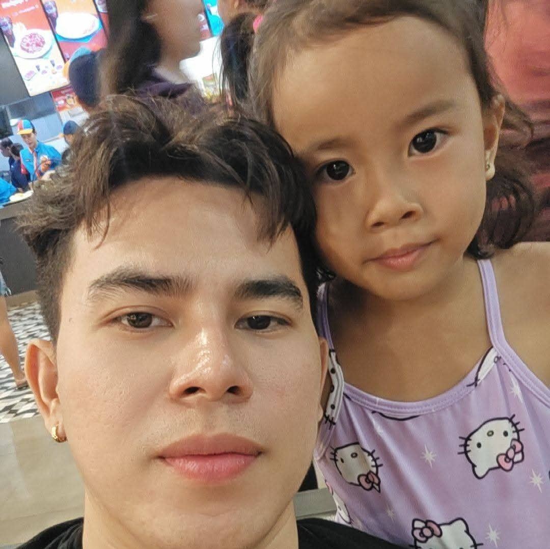 heeelllpppp 😅 | John Algie Lapizar