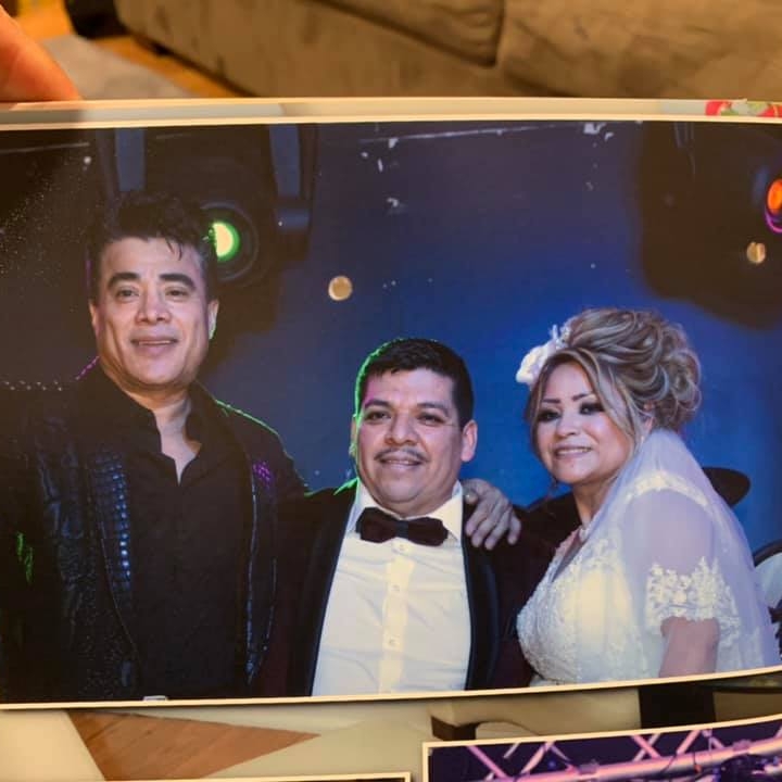 Excelent our famous friend he love it🙏🫶🌟🥂 ️😊🆙🍾‼️@destacar | Mariscos Zurdo