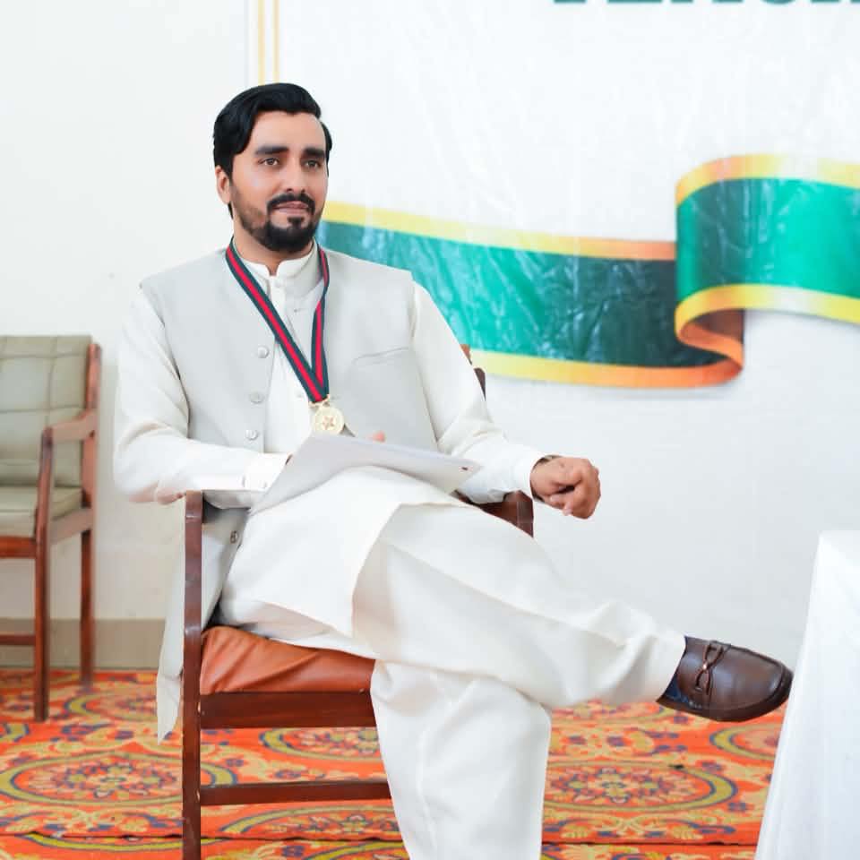 Toppers Bhakkar