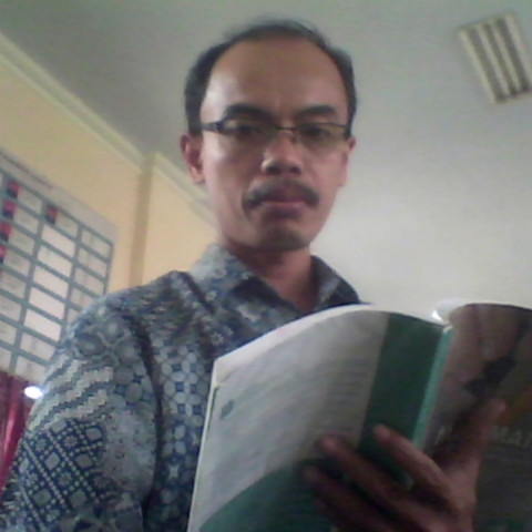 Akhmad Riyanto