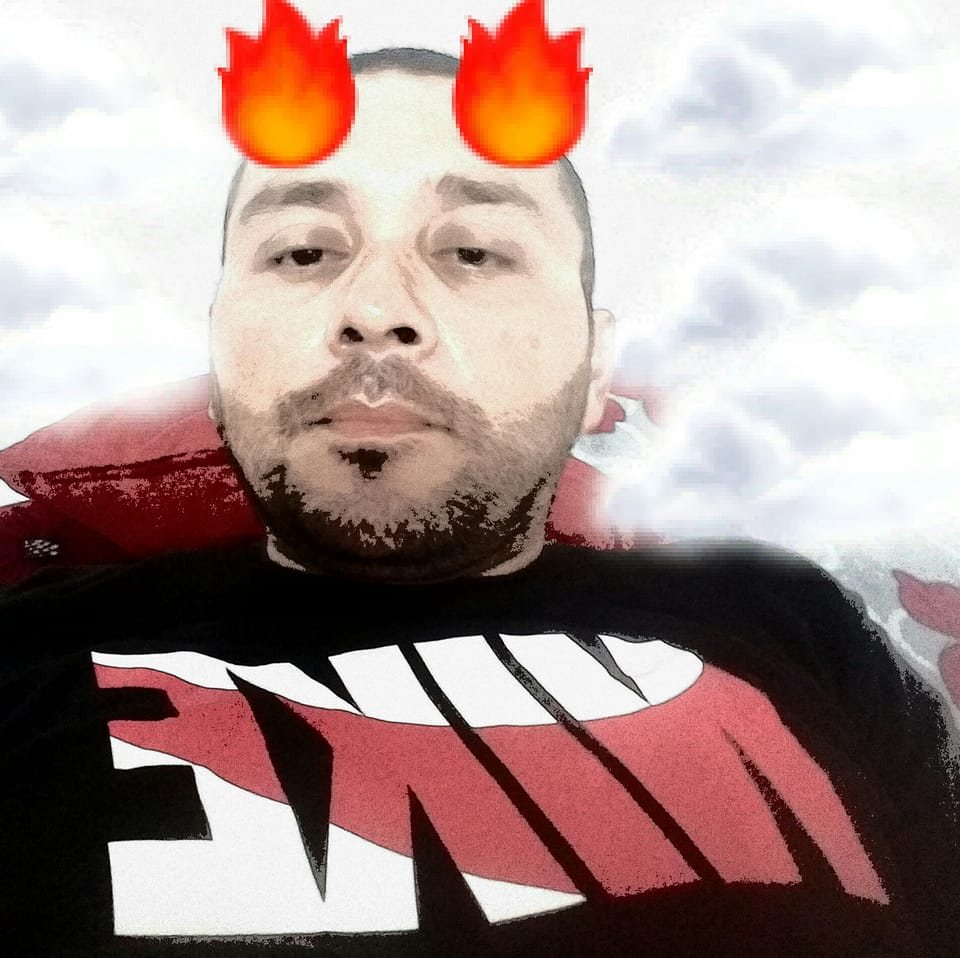 Pregunta tonta del día... ¿Los reparan allá arriba o los dejan ...