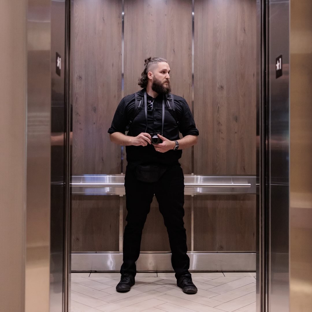 Part 3 of shooting NYC with a Leica Q3 📸 New York moves fast, but there ...