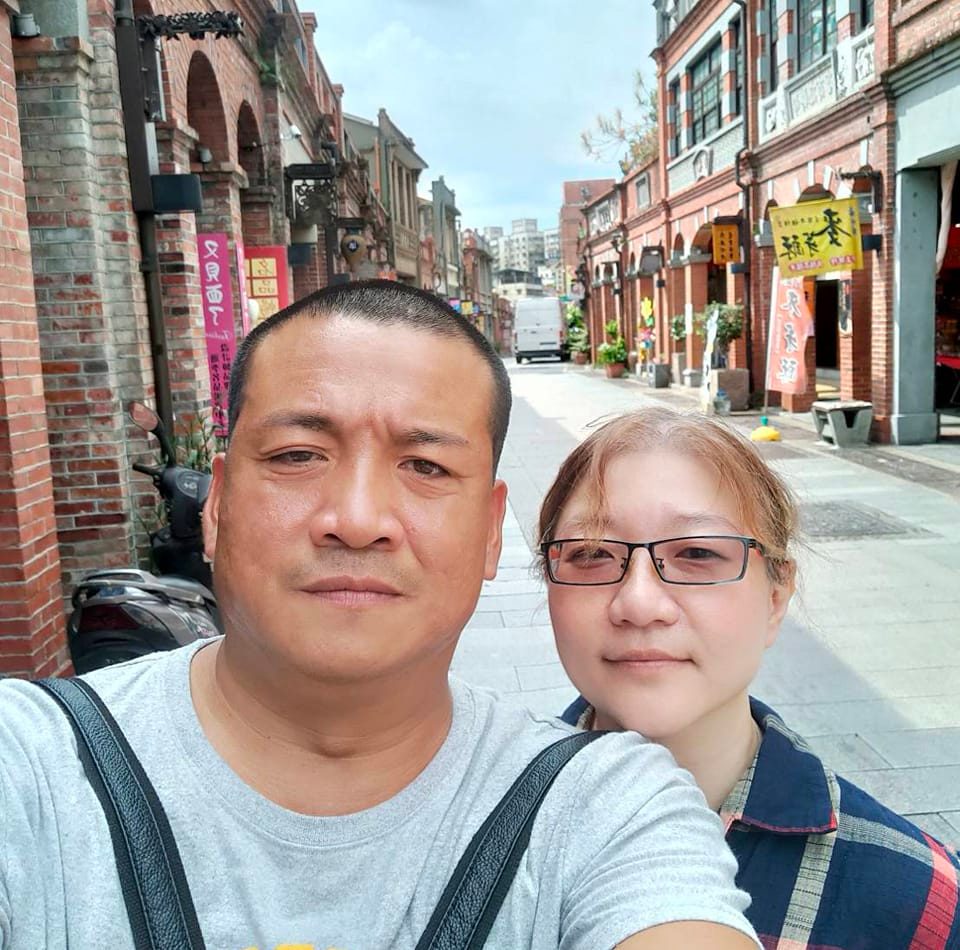 請問各位先進，下雨牆壁滲水，這要如何處理！謝謝 | Facebook